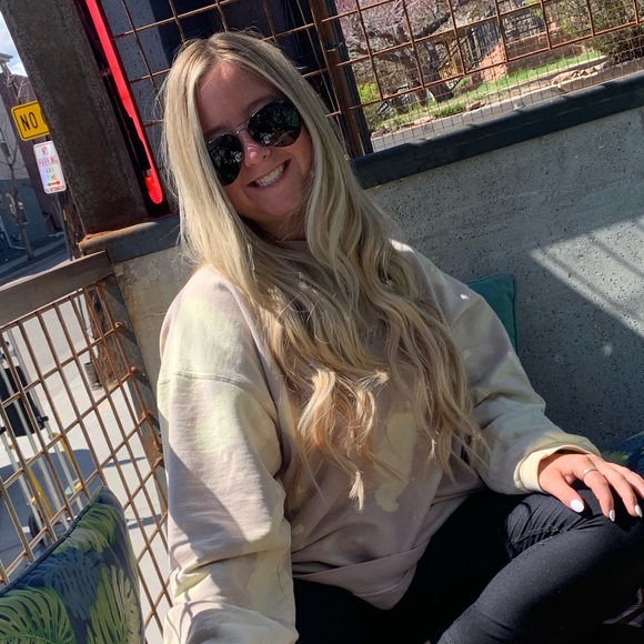 Meet your Posher, Ashley - Picture 1 of 1